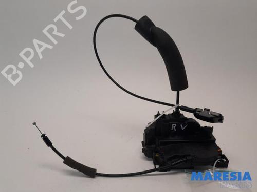 electronic-module-renault-megane-iii-coupe-dz01_-2008-2009-2010-2011-2012-2013-2014-2015-2016-31390488 main image