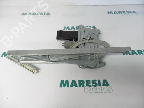Used Front left window mechanism Front left window mechanism RENAULT MEGANE III Grandtour (KZ0/1) 1.5 dCi (KZ09, KZ0D, KZ1G, KZ29, KZ14, KZ1W, KZ10, KZ1F,... (110 hp) 31464188 31464188