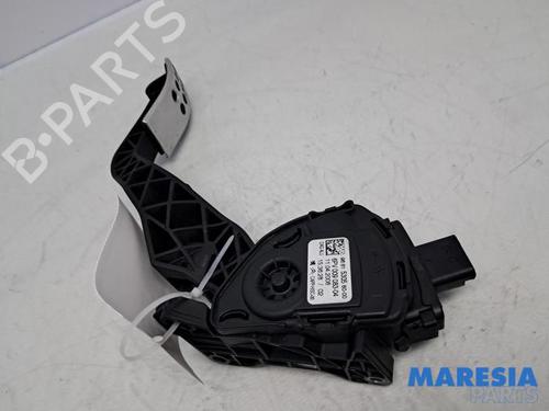 Pedal PEUGEOT 207 CC (WD_) 1.6 16V (120 hp) 31512926