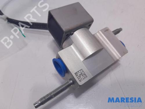 Electronic sensor PEUGEOT 2008 II (UD_, US_, UY_, UJ_, UR_, UC_) e-2008 (UKZKXZ) | BP31482739M84