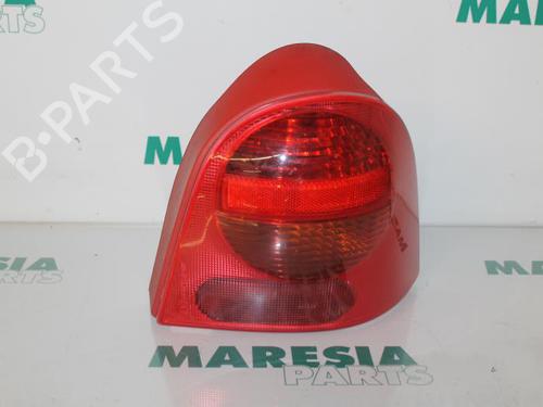 right-taillight-renault-twingo-i-c06_-1993-1994-1995-1996-1997-1998-1999-2000-2001-2002-2003-2004-2005-2006-2007-2008-2009-2010-2011-2012-31442993 main image