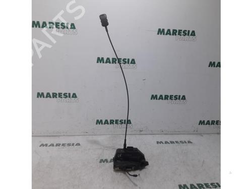 Used Electronic module RENAULT GRAND SCÉNIC II (JM0/1_) 2.0 (163 hp) 31497324