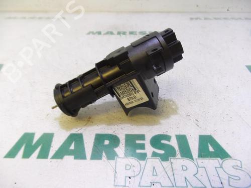 Used Ignition barrel FIAT IDEA (350_) 1.4 16V (95 hp) 31387433