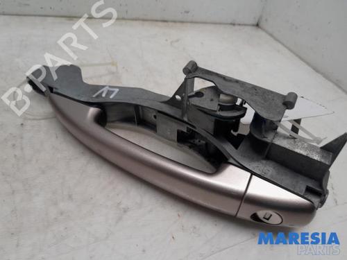 Used Front left exterior door handle PEUGEOT 208 I (CA_, CC_) 1.4 VTi (95 hp) 31438692
