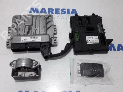 Used Engine control unit (ECU) RENAULT KADJAR (HA_, HL_) 1.5 dCi 110 (HLA3) (110 hp) 31482713