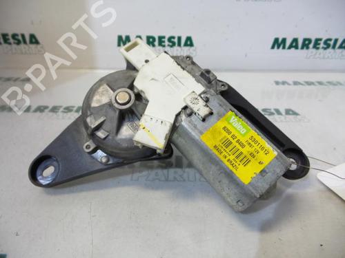 Used Rear wiper motor RENAULT CLIO II (BB_, CB_) 1.6 16V (BB01, BB0H, BB0T, BB14, BB1D, BB1R, BB2KL, BB3G... (107 hp) 31518116