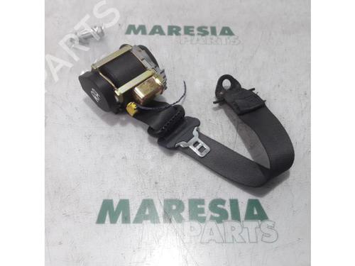 Used Rear right seatbelt RENAULT LAGUNA II Grandtour (KG0/1_) 2.0 16V (KG00, KG0K, KG0W, KG0P) (135 hp) 31485412
