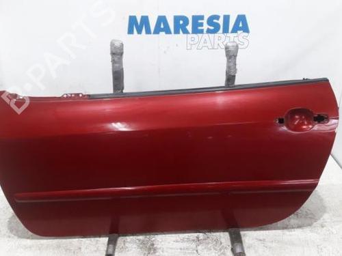 Used Left front door PEUGEOT 307 CC (3B) 2.0 16V (140 hp) 31500749