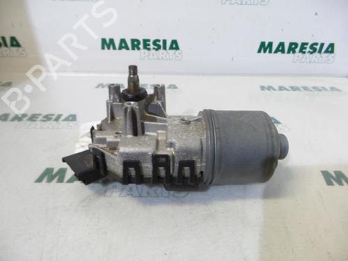 Used Front wiper motor RENAULT CLIO II (BB_, CB_) 1.4 16V (B/CB0P, BB13) (98 hp) 31507721