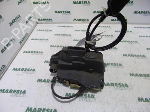 electronic-module-renault-laguna-ii-bg01_-2001-2002-2003-2004-2005-2006-2007-31437386 main image