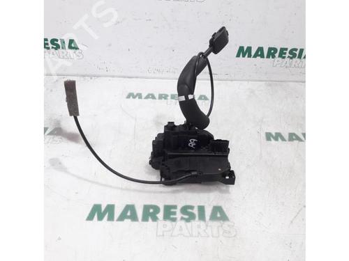 Used Electronic module RENAULT SCÉNIC III (JZ0/1_) 1.6 dCi (JZ00, JZ12) (130 hp) 31530678