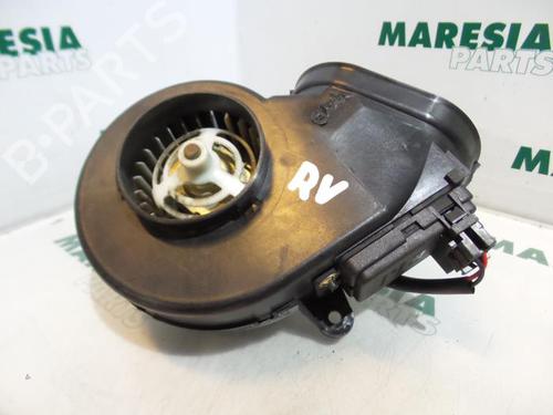 Heater blower motor PEUGEOT 807 (EB_) 2.2 HDi | BP31470283M62 - Image 2