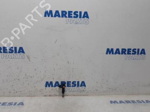 Used Injector PEUGEOT 208 I (CA_, CC_) 1.6 VTi (120 hp) 31466686