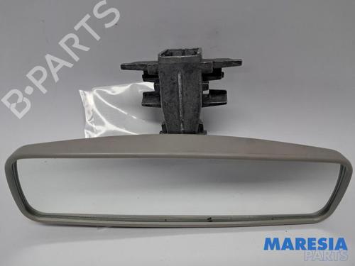 rear-mirror-renault-zoe-hatchback-van-bfm_-2019-31511141 main image