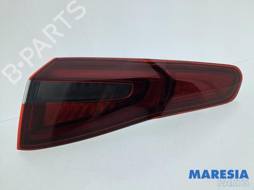 Used Right taillight Right taillight 38937498 38937498
