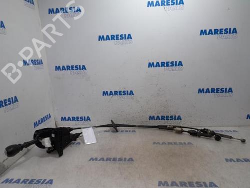 Used Gear lever RENAULT TRAFIC III Van (FG_) 1.6 dCi 140 (FGMA, FGMC) (140 hp) 31482619