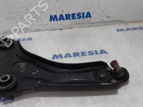 Used Left front suspension arm RENAULT MEGANE IV Hatchback (B9A/M/N_) 1.2 TCe 100 (B9MS) (100 hp) 31438345