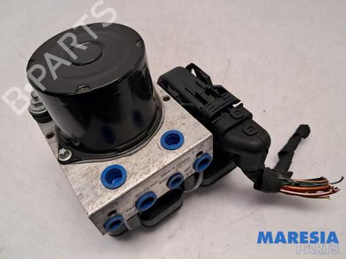 Used ABS pump FIAT 500 (312_) 0.9 (312AXN1A) (80 hp) 31416825