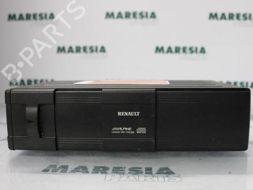 Used Electronic module RENAULT LAGUNA II Grandtour (KG0/1_) 2.2 dCi (KG0F) (150 hp) 31397097