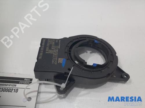 electronic-sensor-renault-trafic-iii-van-fg_-2014-31484358 main image
