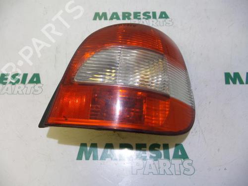 Used Right taillight RENAULT SCÉNIC I MPV (JA0/1_, FA0_) 2.0 16V (JA1B, JA1D, JA0C) (139 hp) 31410986