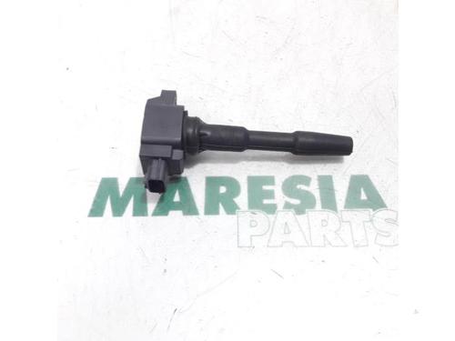 Used Ignition coil RENAULT TWINGO III (BCM_, BCA_) 1.0 SCe 70 (71 hp) 31532441