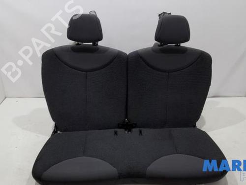 Sæde Bagtil PEUGEOT 107 (PM_, PN_) 1.0 (68 hp) 31420915