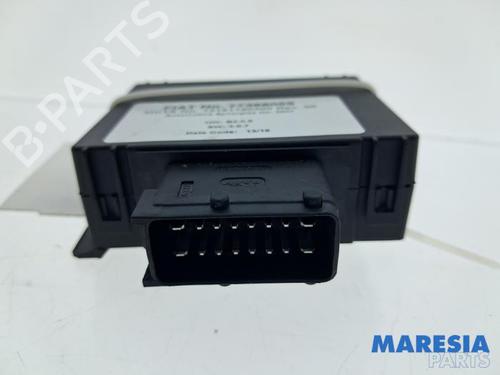 Used Control unit Control unit FIAT 500 C (312_) 1.2 (312CXA1A, 312AXA1A) (69 hp) 35820645 35820645