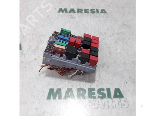 Used Fuse box FIAT PANDA (312_, 319_) 0.9 (312PXN1A, 312PXN11) (80 hp) 31471070
