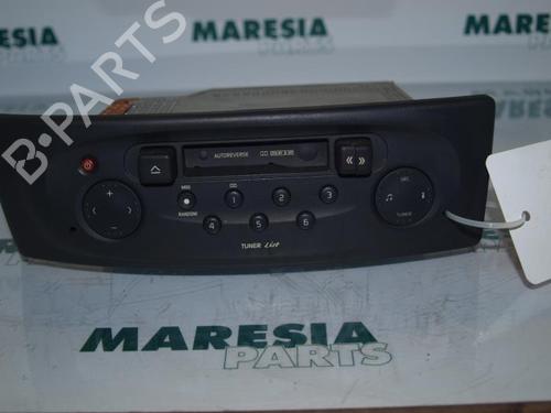 Used Radio RENAULT MEGANE I Grandtour (KA0/1_) 1.9 D (KA0J, KA0R) (64 hp) 31429068