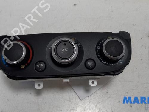 Used Climate control RENAULT CLIO IV Grandtour (KH_) 1.5 dCi 90 (KHN3, KHN4) (90 hp) 31462702