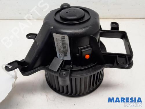 Used Heater blower motor PEUGEOT 3008 I MPV (0U_) 1.6 VTi (120 hp) 31384228
