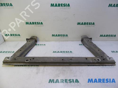 Crossmember RENAULT MEGANE II Saloon (LM0/1_) 1.6 | BP31452537C162