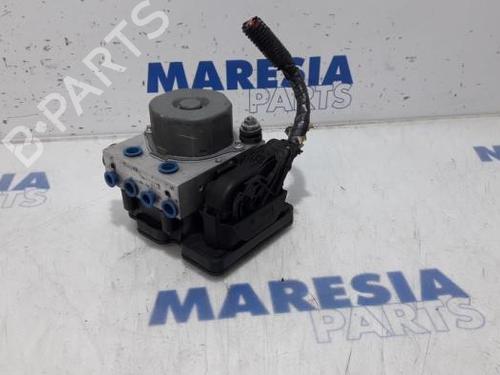 Módulo de ABS RENAULT CLIO IV (BH_) 0.9 TCe 90 (BHNF, BHMA, BHMH, BHJK, BHJR) (90 hp) 31483901