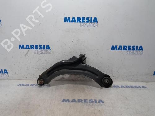 Used Left front suspension arm RENAULT CLIO IV Grandtour (KH_) 1.5 dCi 90 (KHN3, KHN4) (90 hp) 31402546