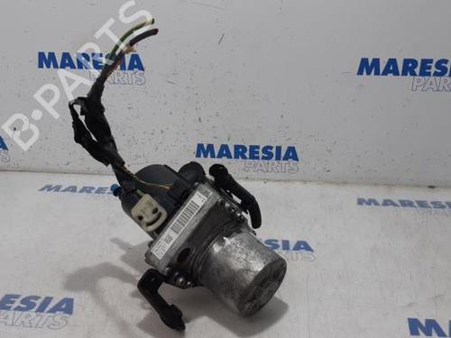 Used Steering pump PEUGEOT 5008 (0U_, 0E_) 1.6 16V (156 hp) 31506113