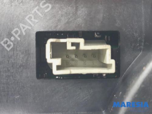 Switch CITROËN C4 Grand Picasso I (UA_) 2.0 i 16V | BP31476566I30 