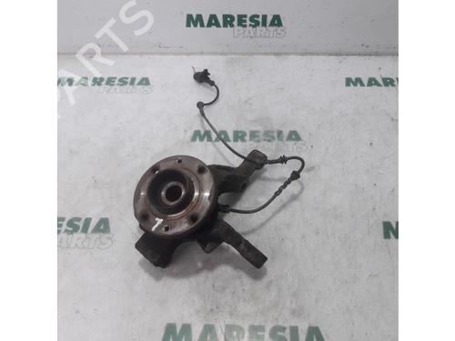 Used Left front steering knuckle Left front steering knuckle RENAULT CLIO III (BR0/1, CR0/1) 1.2 16V (BR02, BR0J, BR11, CR02, CR0J, CR11) (75 hp) 31451710 31451710