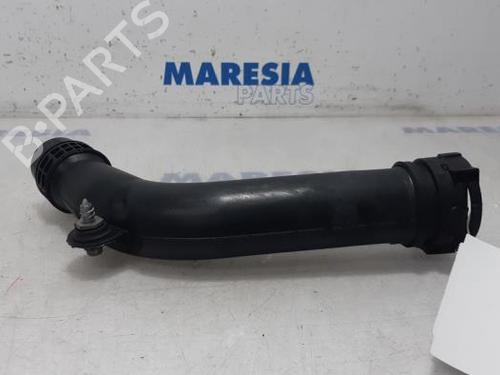 Used Pipe RENAULT GRAND SCÉNIC III (JZ0/1_) 1.4 16V (JZ0F) (131 hp) 31472055