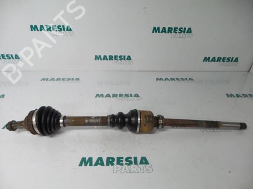 Used Right front driveshaft CITROËN XSARA (N1) 2.0 HDi 90 (90 hp) 31536108