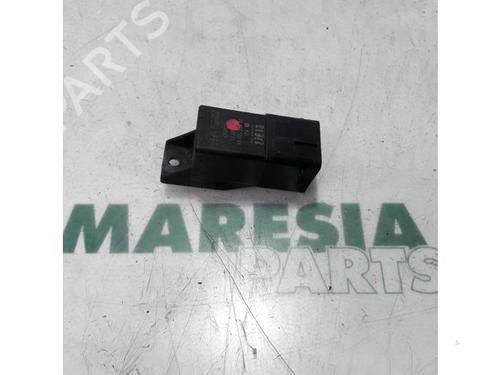 Used Electronic sensor CITROËN C3 II (SC_) 1.4 HDi 70 (SC8HZC, SC8HR0, SC8HP4) (68 hp) 31406975