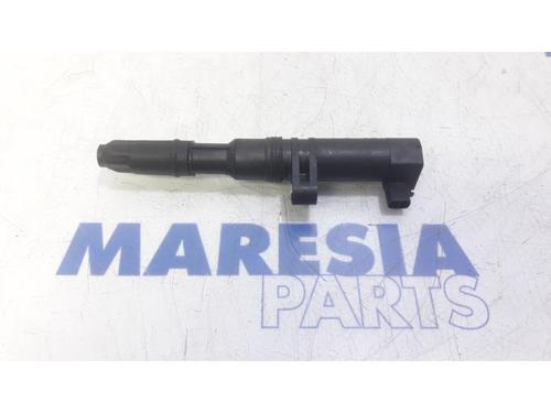 Used Ignition coil RENAULT SCÉNIC II (JM0/1_) 1.6 16V (JM1R) (112 hp) 31535897