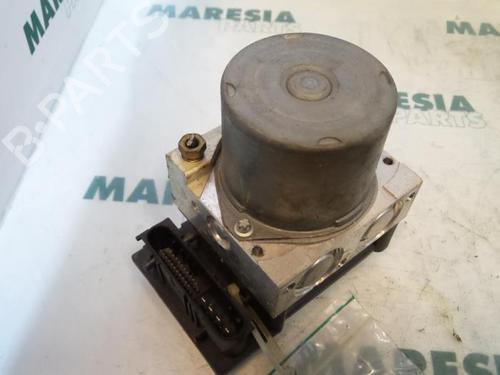 Used ABS pump RENAULT MEGANE II Estate (KM0/1_) 1.5 dCi (KM0F, KM0T, KM2B) (82 hp) 31498242