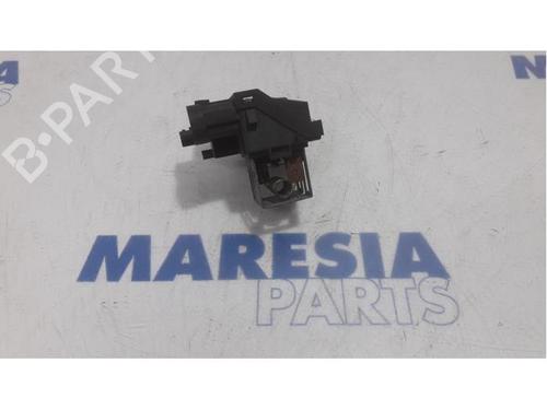 Used Electronic sensor RENAULT CLIO IV Grandtour (KH_) 1.5 dCi 90 (KHN3, KHN4) (90 hp) 31410532