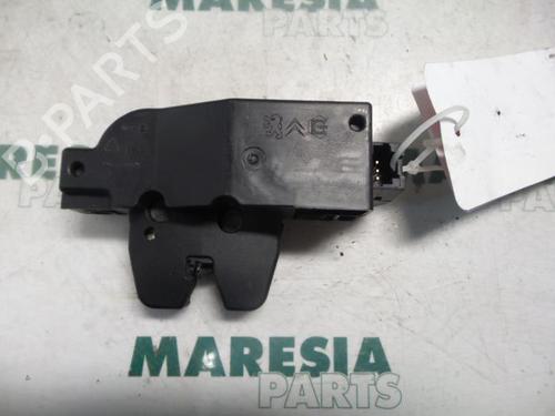 electronic-module-peugeot-307-3ac-2000-2001-2002-2003-2004-2005-2006-2007-2008-2009-2010-2011-2012-31384531 main image