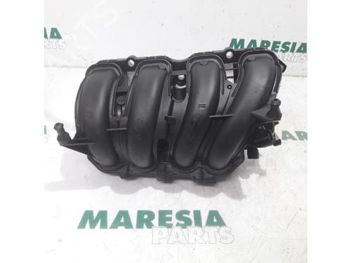 Used Injection rail PEUGEOT 207 (WA_, WC_) 1.4 16V (95 hp) 31506539