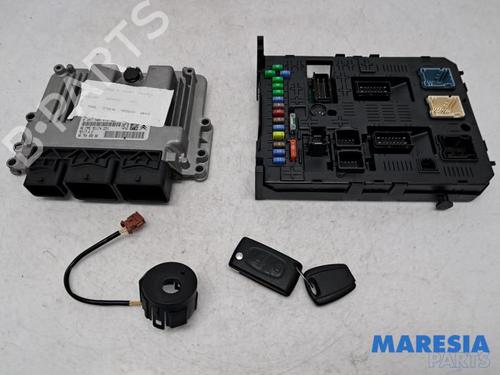 Used Engine control unit (ECU) PEUGEOT 308 I (4A_, 4C_) 1.6 16V (120 hp) 31386663