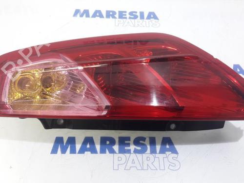 Used Right taillight FIAT PUNTO EVO (199_) 1.3 D Multijet (199AXC1A, 199BXC1A, 199AXT1A, 199BXT1A) (75 hp) 31499433