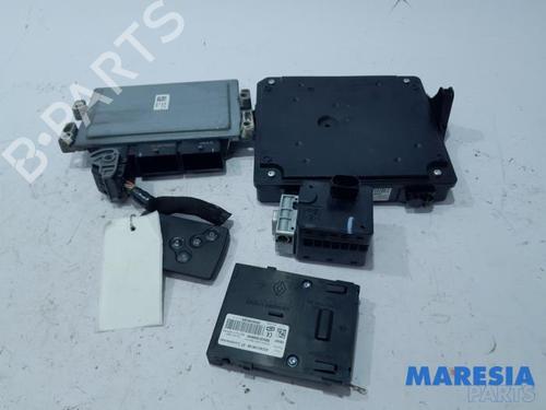 Used Engine control unit (ECU) RENAULT SCÉNIC III (JZ0/1_) 2.0 16V (JZ0G, JZ0P, JZ1E, JZ1P) (140 hp) 31505650