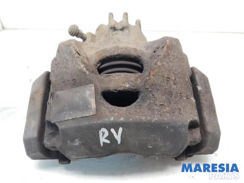 Used Right front brake caliper PEUGEOT 5008 (0U_, 0E_) 1.6 HDi (110 hp) 31387423